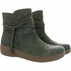 WOMEN'S FOOTWEAR Dansko Evelyn Boot