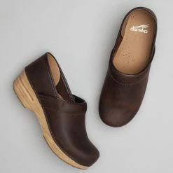 Dansko Professional WOMEN'S FOOTWEAR