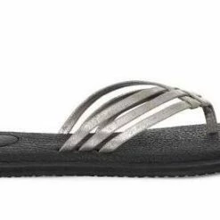 WOMEN'S FOOTWEAR Sanuk Yoga Salty